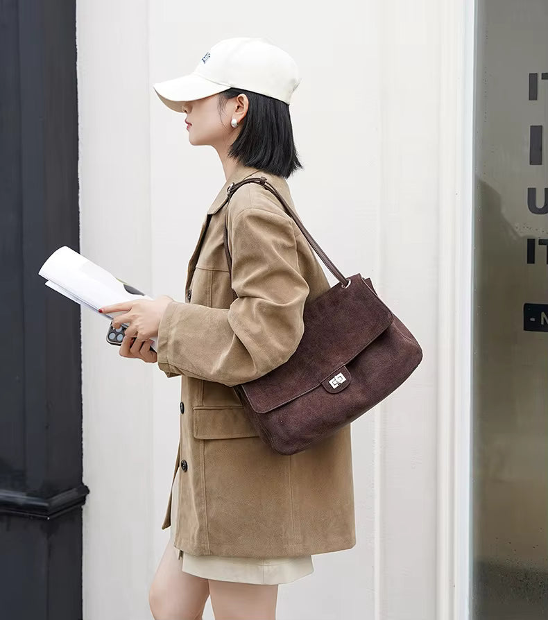 Esther Retro Tote Bag