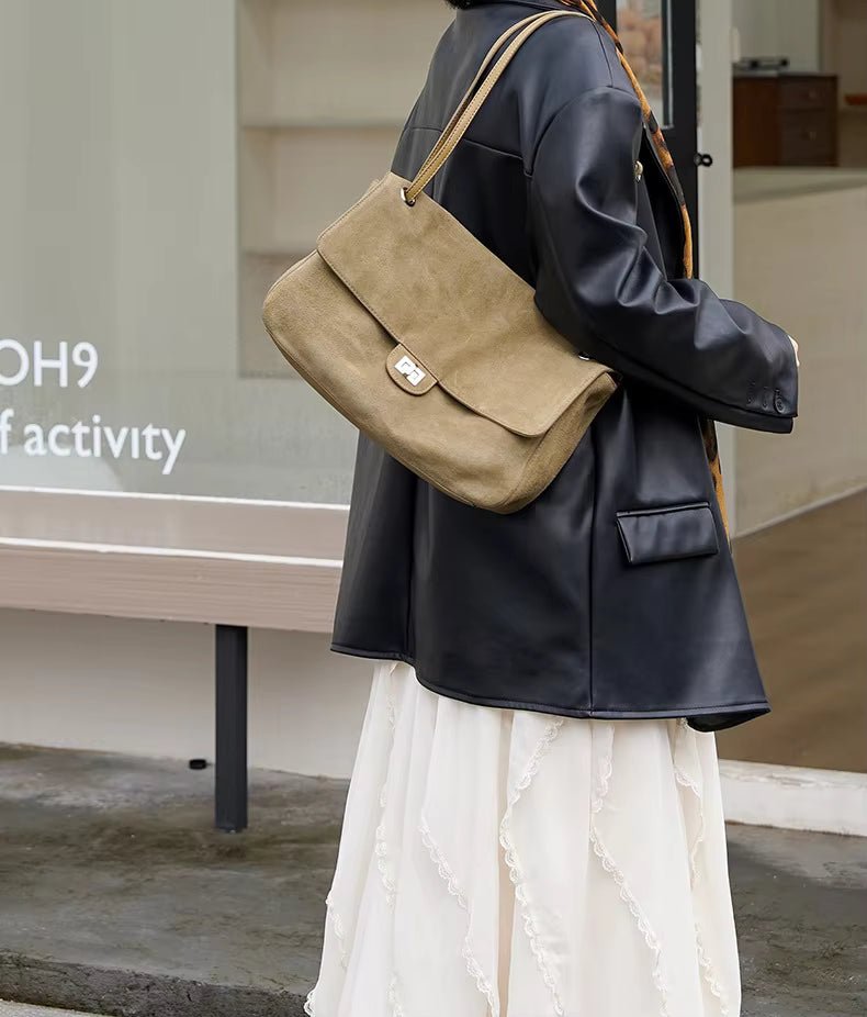 Esther Retro Tote Bag