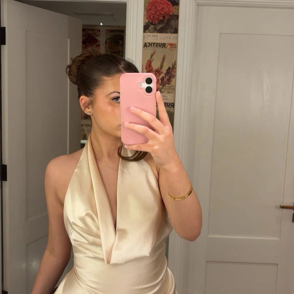 Jeriza Deep Neck Halter Tank Top